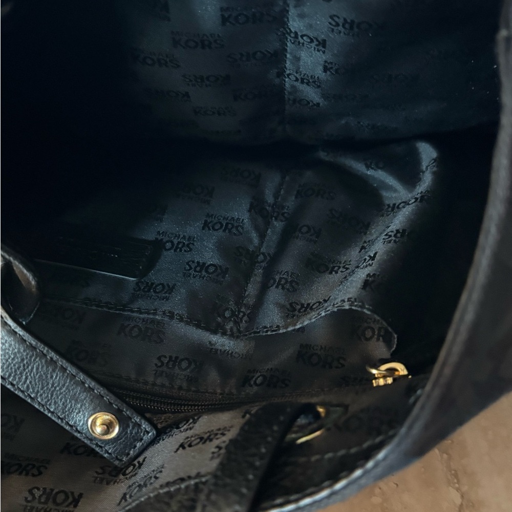 Michael Kors Jet Set Grab Bag Black on Black Logo - Picture 14 of 16